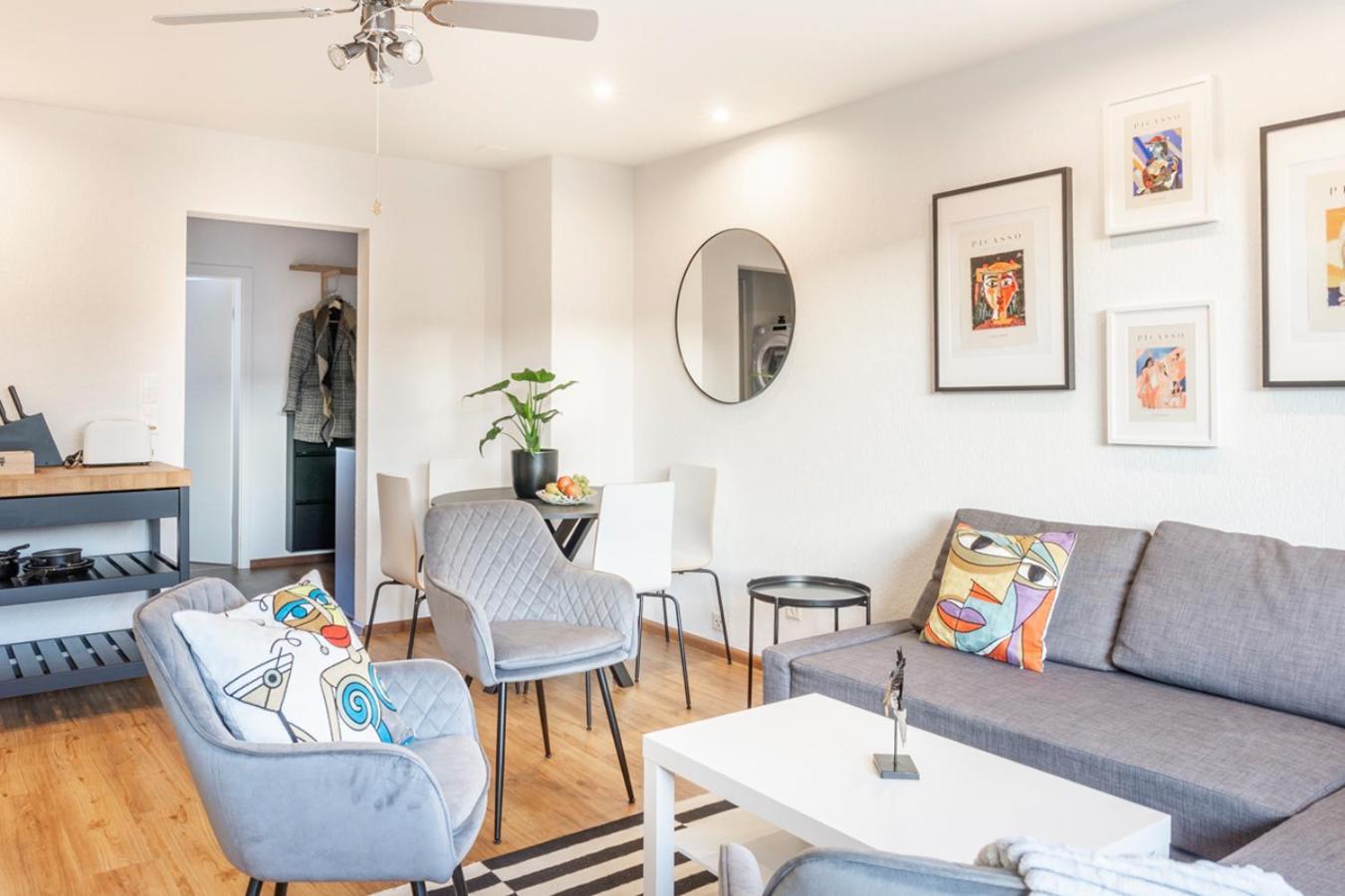 Special Picco Picasso Apartment Basel, Bahnhof Grossbasel 10-Star Exteriör bild