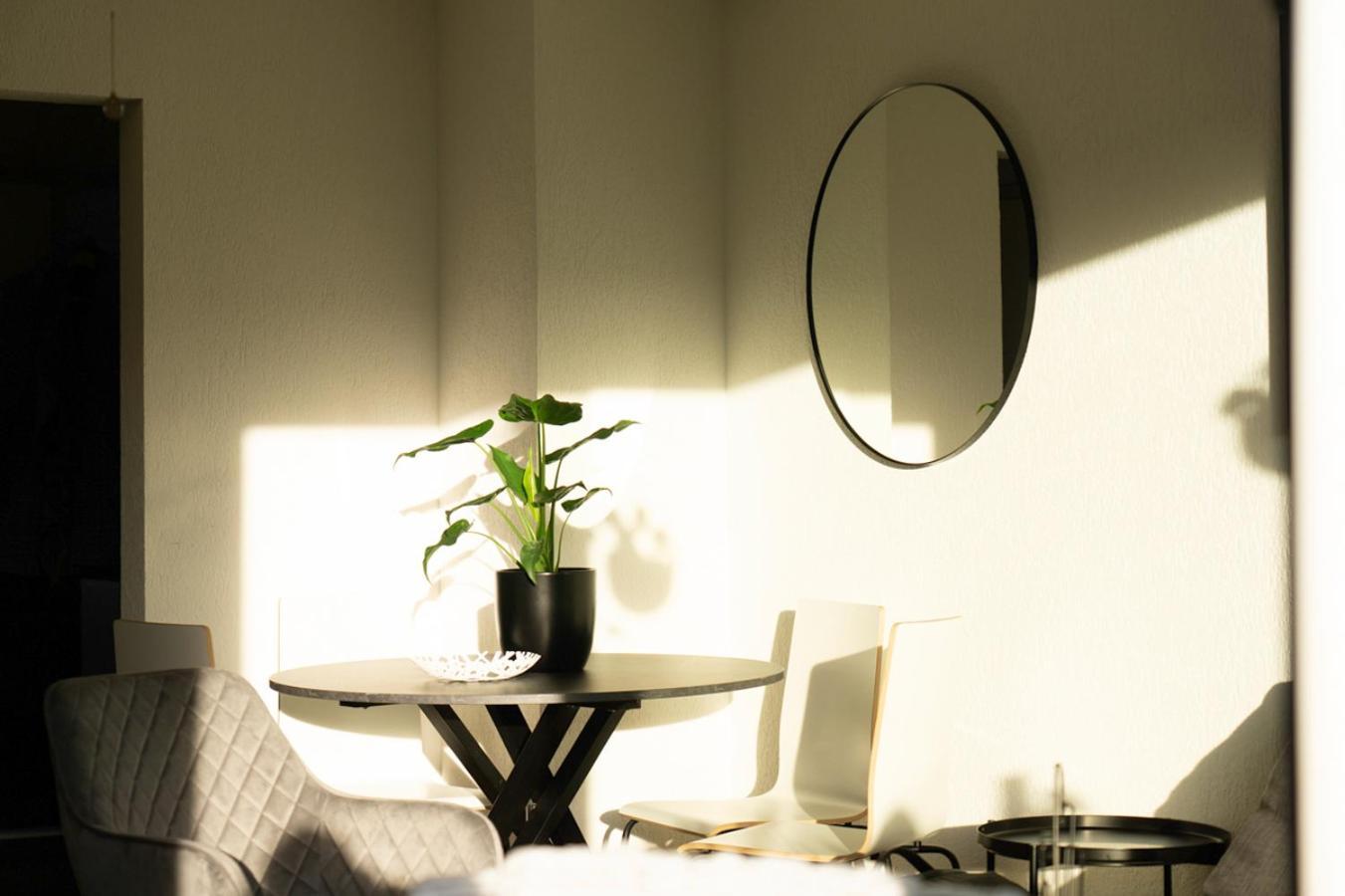 Special Picco Picasso Apartment Basel, Bahnhof Grossbasel 10-Star Exteriör bild